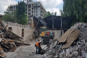 Wykonanie rozbiórki Kępy mieszczańskiej dla Echo Investment