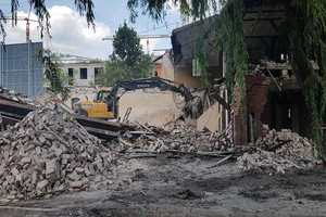 Wykonanie rozbiórki Kępy mieszczańskiej dla Echo Investment