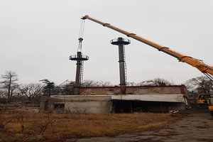 Rozbiórka kominów przy ul. Grabiszyńskiej we Wrocławiu