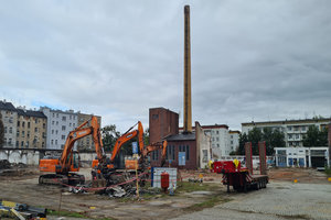 Wyburzenie 14 budynków, wykop 70 tys m3 + zasypki i remedacja Wrocław ul. Kolejowa