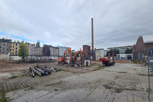 Wyburzenie 14 budynków, wykop 70 tys m3 + zasypki i remedacja Wrocław ul. Kolejowa