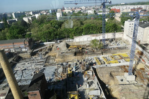 Wyburzenie 14 budynków, wykop 70 tys m3 + zasypki i remedacja Wrocław ul. Kolejowa